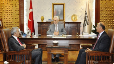 ‘Üniversitenin de söz sahibi olacağı bir şehircilik anlayışının yerleştirilmesi gerekir’