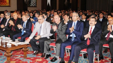 Trafik kazalarının sebebi sürücü hataları