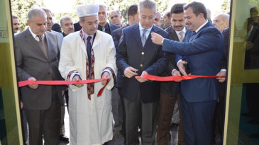 Tadilatı tamamlanan Küba camii ibadete açıldı