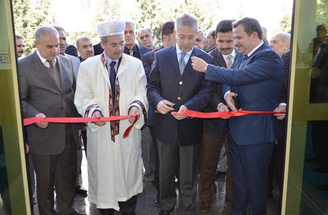 Tadilatı tamamlanan Küba camii ibadete açıldı