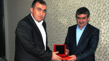 Midyat SYDV Müdürüne veda yemeği