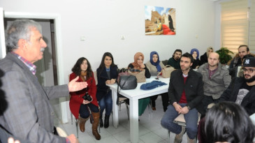 Medyatik Gençler Gazetecilerle buluştu