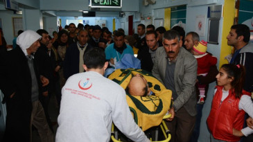 Tabacasını temizlerken kendini yaraladı