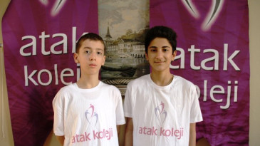 Atak kolejinden TEOG sınavında iki Türkiye birincisi