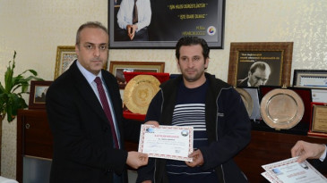 Girişimci adaylarına sertifika