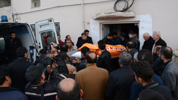 Genç kızın yanlış tedavi sonucu öldüğü iddiası
