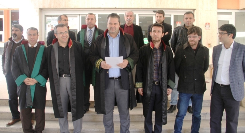 Doğu ve Güneydoğu Bölgesinde bulunan 17 Baro başkanı ve İHD