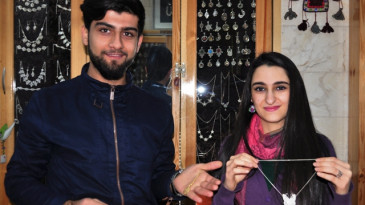 Sevgililer Günü Hediyesi Sakatlar Derneğinden