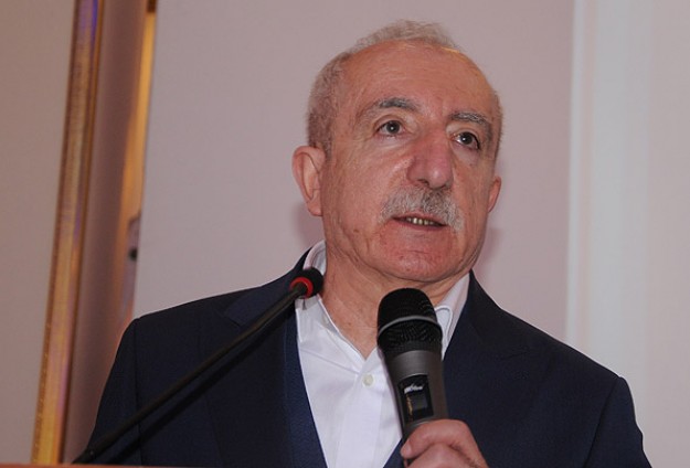 AK Parti Mardin Milletvekili adayı Orhan Miroğlu, "Geçmişte Kürtçe konuştuğum