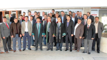 Avukatlar terör saldırısını kınadı