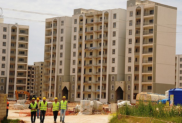 TOKİ Başkanı Turan, Çözüm Süreci ile Doğu ve Güneydoğu'da TOKİ