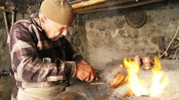 ‘Orucun faziletini düşünerek çalışıyorum’