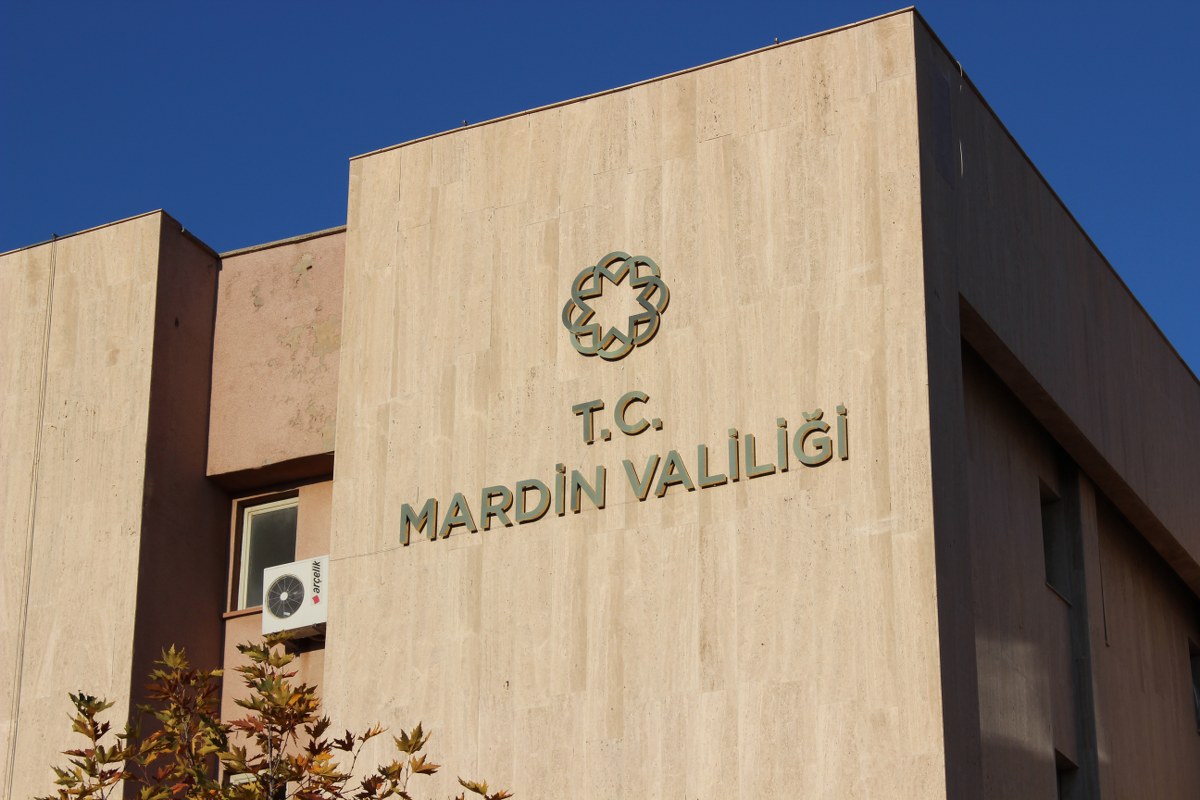 Mardin Valiliğin-den yapılan yazılı açıklamada 22 Nisan 2016 Cuma günü