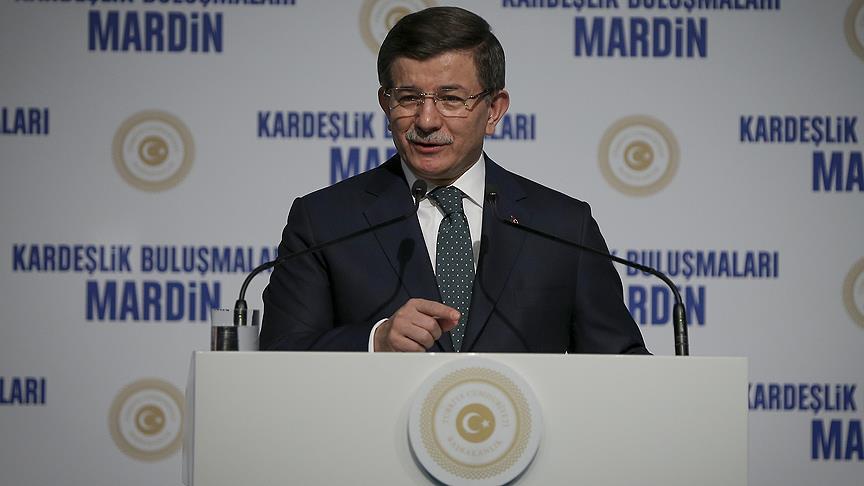 Başbakan Ahmet Davutoğlu, Artuklu Üniversitesi’nde düzenlenen Kardeşlik Buluşmaları Mardin Konferansı’nda