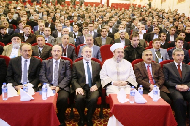 Diyanet İşleri Başkanı Mehmet Görmez, Mardin’de Güneydoğu illerinde görev yapan