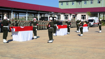 Şehitler için tören düzenlendi