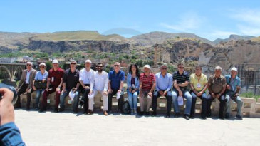 Gazeteciler Hasankeyf’i gezdi