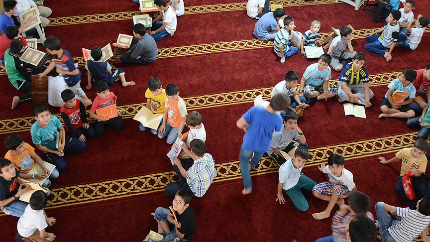 Türkiye Cami ve Kuran Kursları Federasyonu Gençlik Kolları Başkanı Yusuf