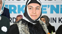 Ak Partide Hekimoğlu ile devam