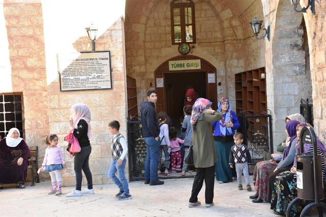 Mazıdağı İlçesi’ne bağlı Mardin -Diyarbakır Karayolu arasında kalan ‘Sultan Şeyhmus’