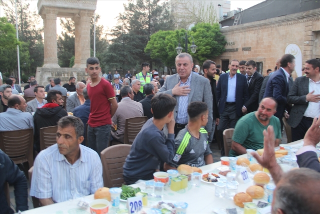 Midyat Belediyesince iftar programı düzenlendi