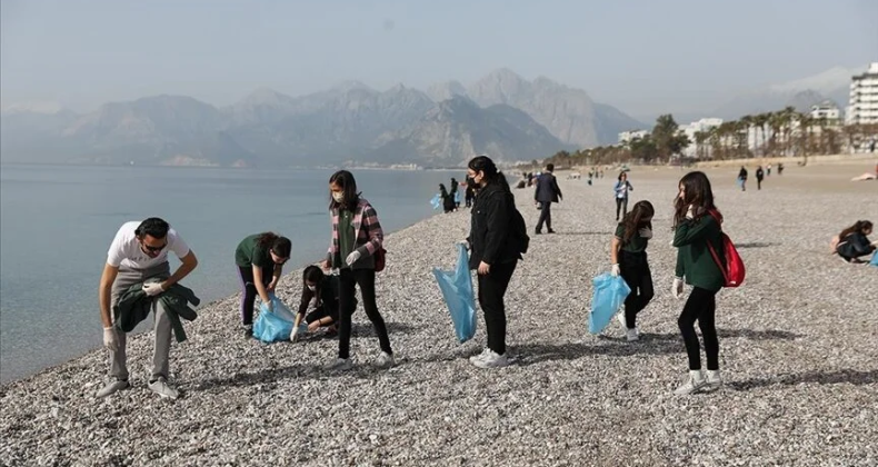 Sigaranın çevreye verdiği zararı göstermek için “izmarit toplama” etkinliği yapılacak