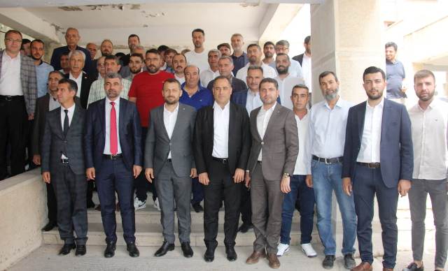 AK Parti Mardin Milletvekilleri mazbatalarını aldı