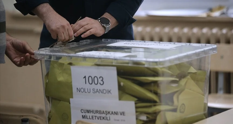 Türkiye genelinde oy verme işlemi sona erdi