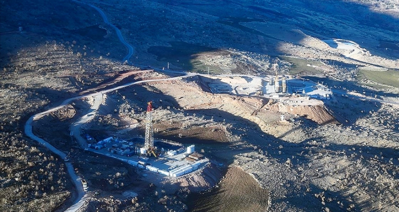 Türkiye’nin yeni petrol keşfinin ekonomiye katkısının yıllık 2,9 milyar dolar olacağı hesaplanıyor