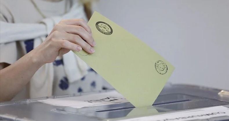 Seçmen sayısı ve seçime katılım arttı, geçersiz oy sayısı azaldı