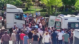 21 kişinin öldüğü kazaya ilişkin 5 sanığın yargılanmasına devam edildi: 1 tır sürücüsü tahliye edildi