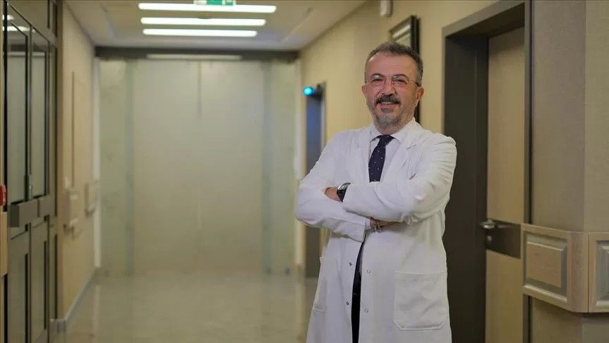– Güven Hastanesi Enfeksiyon Hastalıkları Bölümünden Prof. Dr. Yaşar Bayındır: