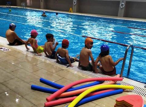 Üniversitenin Yüzme Havuzu Kapılarını Halka Açtı