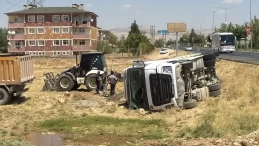 Zincirleme trafik kazasında 3 kişi yaralandı