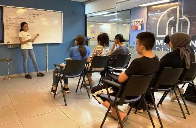 Gençlik merkezi gençlere faydalı oldu