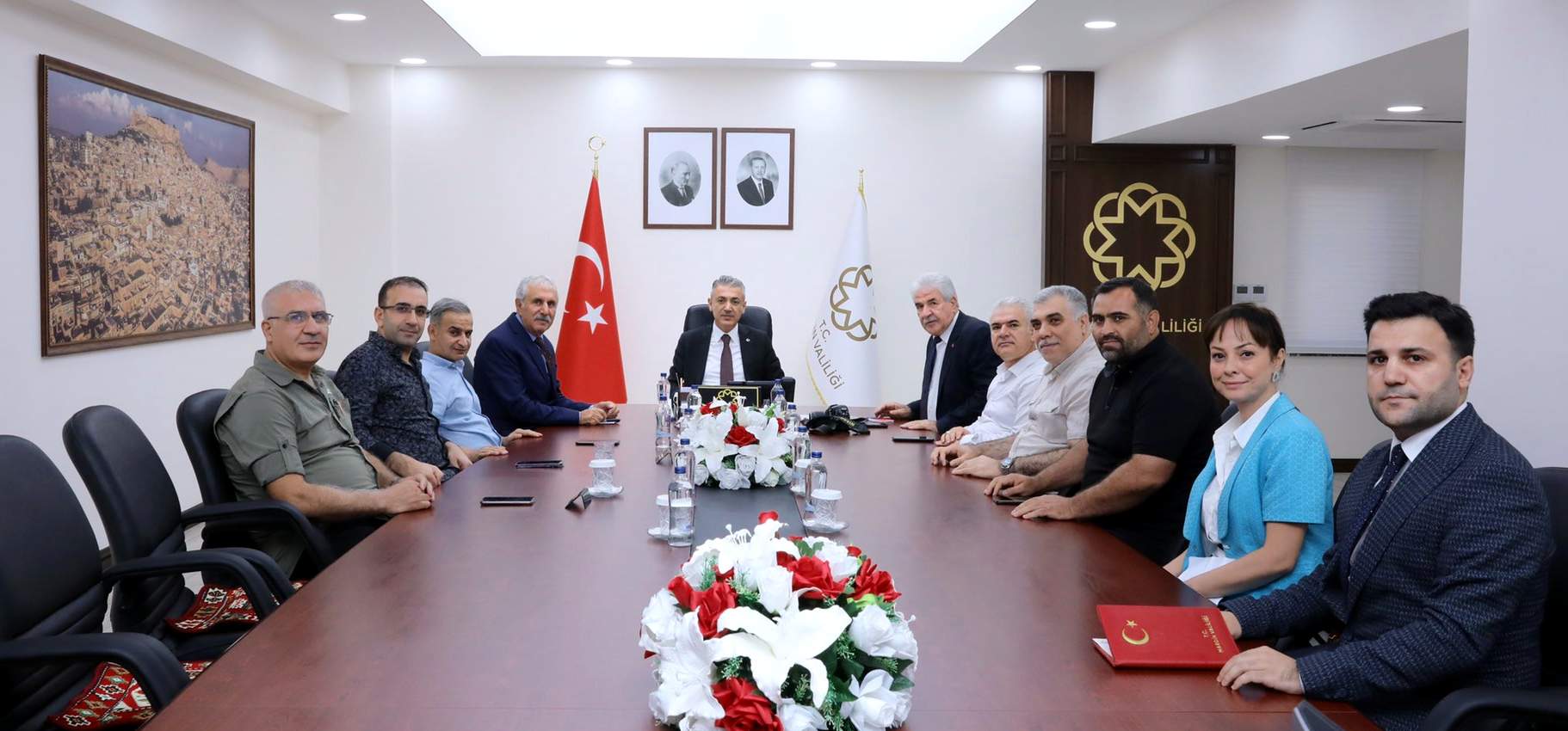 Mardin Valisi ve Büyükşehir Belediye Başkan Vekili Tuncay Akkoyun, huzur