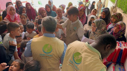 Avrupalı gurbetçilerden öğrenciler için kırtasiye yardımı