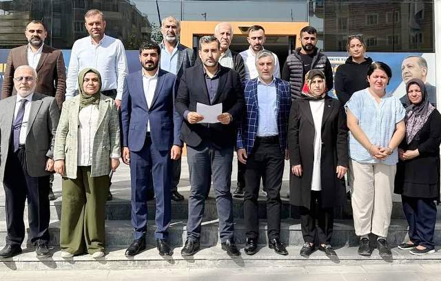 “Abluka savaş değil katliamdır”