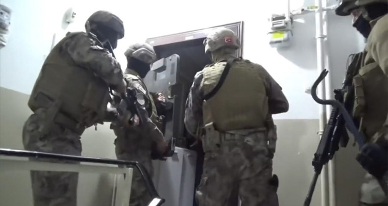 “Kıskaç Operasyonu”nda 92 şüpheli yakalandı