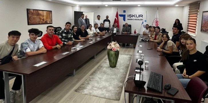 Erasmuslu gençlere Mardin’de kariyer hedefleri eğitimi