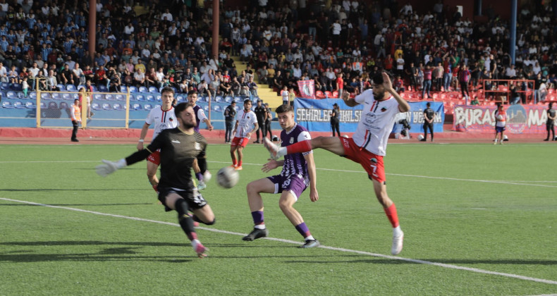 Mardinspor Muhteşem Taraftarı Önünde Kazandı