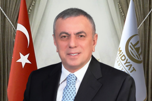 Midyat Belediye Başkanı Veysi Şahin, 29 Ekim Cumhuriyet Bayramı dolayısıyla