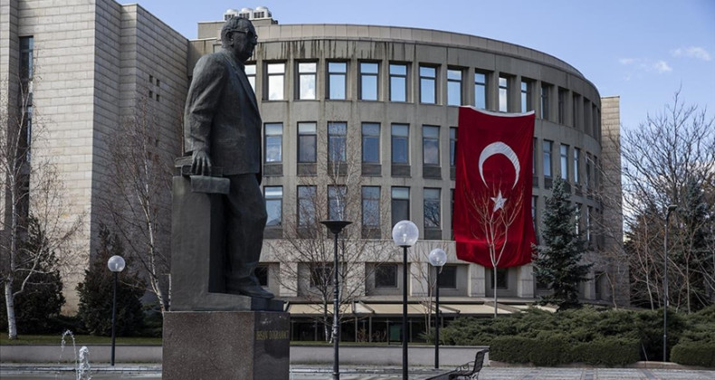 Üniversitelerde mesleki ve teknik öğretmen yetiştirme programları açılacak