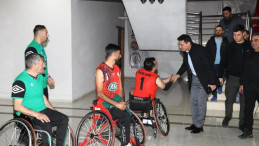 Kaymakamı Şahin Kızıltepe Engelliler Birliği Spor Kulübünün Maçını İzledi