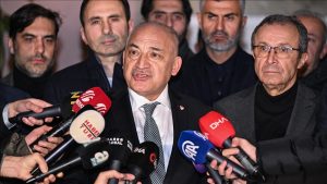 Türkiye Futbol Federasyonu (TFF) Başkanı Mehmet Büyükekşi, tüm liglerdeki maçların