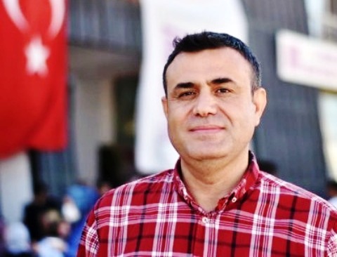 Üniversite Öğrencilerinden “Her gün İki Dakika, Ömür Boyu Sağlıklı Dişler” Etkinliği