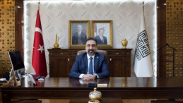 Rektör Özcoşar Gazeteciler Gününü Kutladı