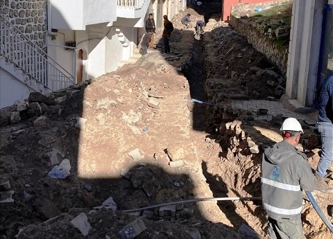 Savur’da doğal gaz çalışması sürüyor