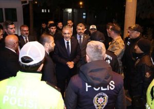 Mardin Valisi ve Büyükşehir Belediye Başkan Vekili Tuncay Akkoyun, Yılbaşı
