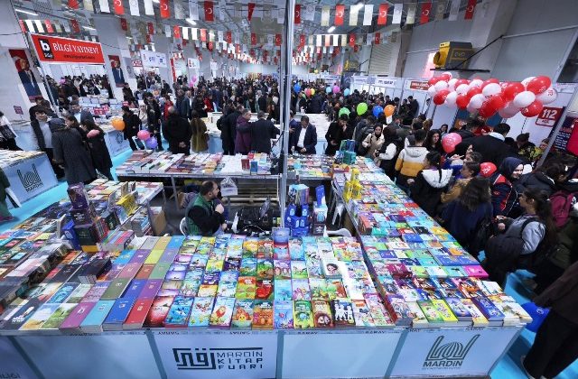 Mardin 1. Kitap Fuarı On Binlerce Kişiyi Ağırladı